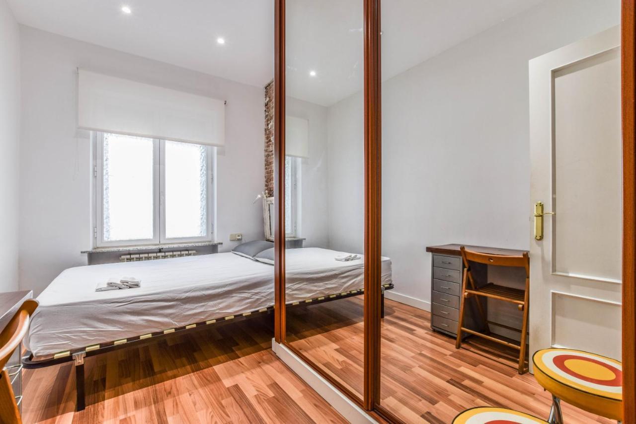 Apartamento Plaza De Lavpies Apartamento Madrid Exterior foto